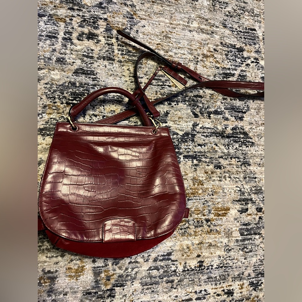 Vince Camuto cross body purse